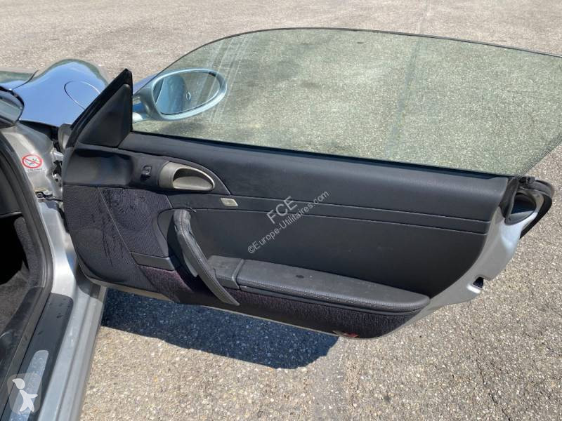 Véhicule utilitaire Porsche