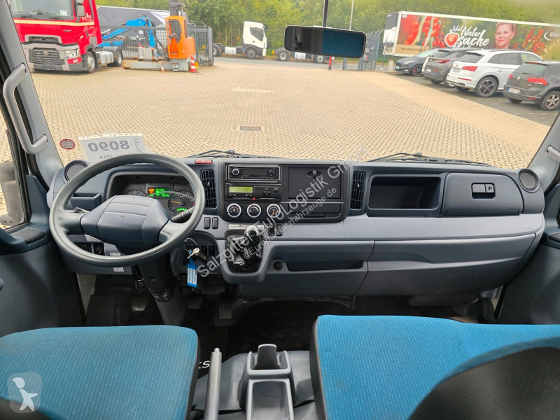 عربة نفعية Fuso 7C15