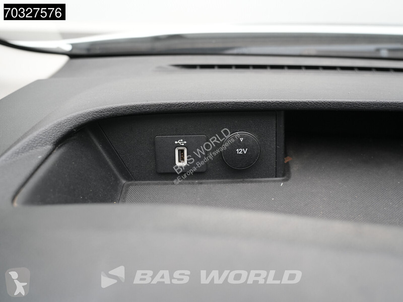 Autoutilitară Ford 130pk Dubbel Cabine L3H2...