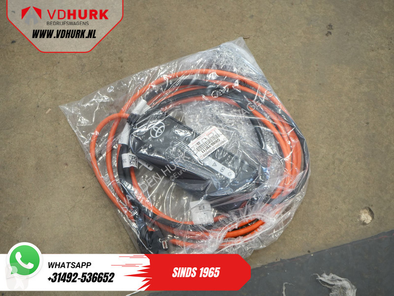 Furgoneta Toyota 230 km WLTP Adapt.Cruise/...
