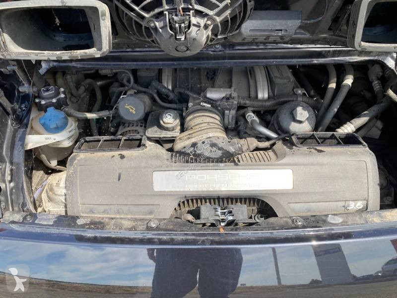 Véhicule utilitaire Porsche