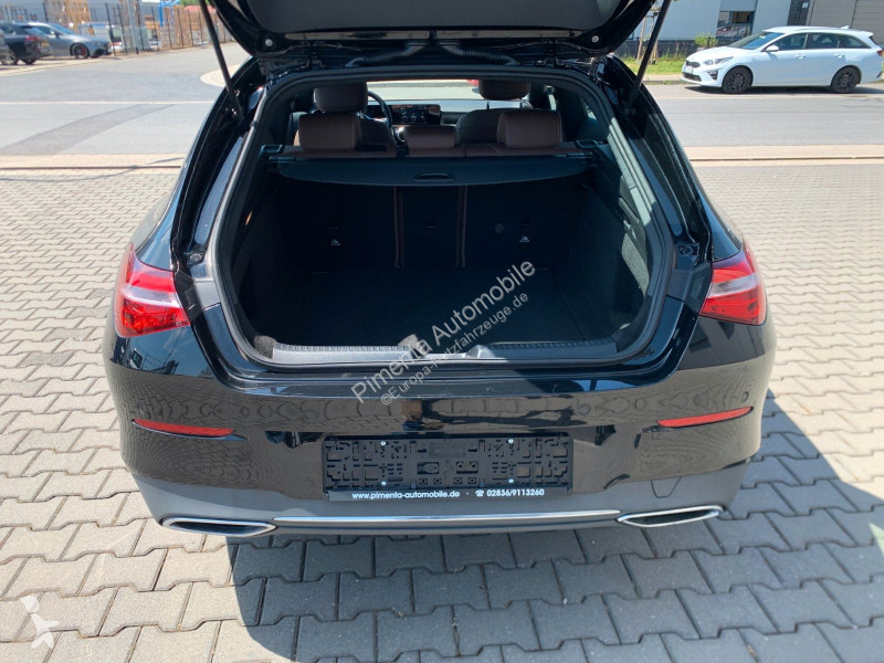 عربة نفعية Mercedes CLA  Shooting...