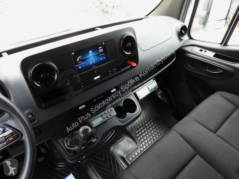 Коммерческий автомобиль Mercedes 25OXER