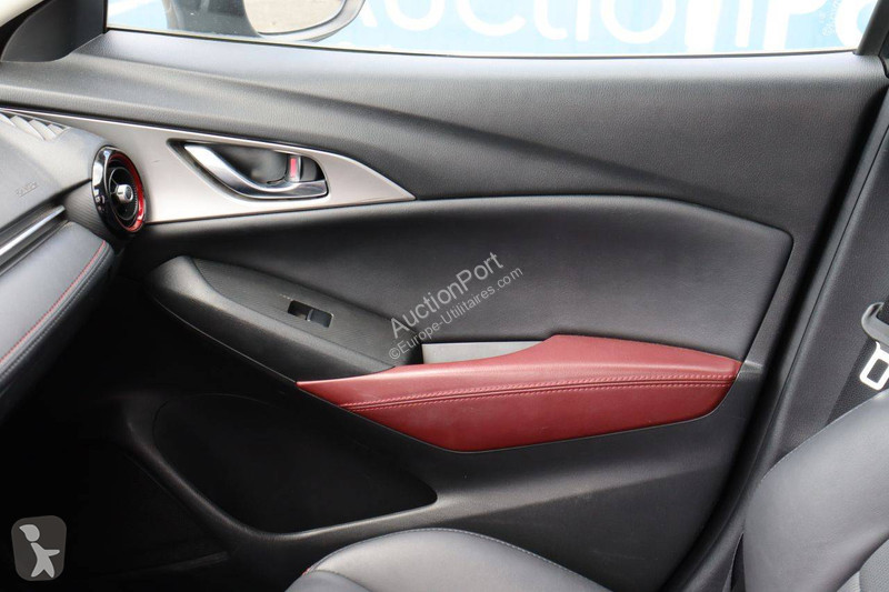 Samochód dostawczy Mazda  CX3