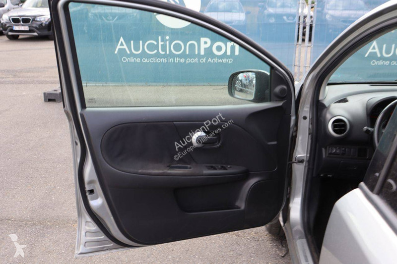 Nyttofordon Nissan
