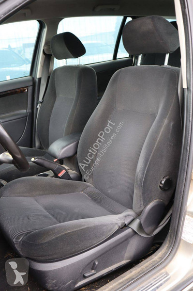 عربة نفعية Ford