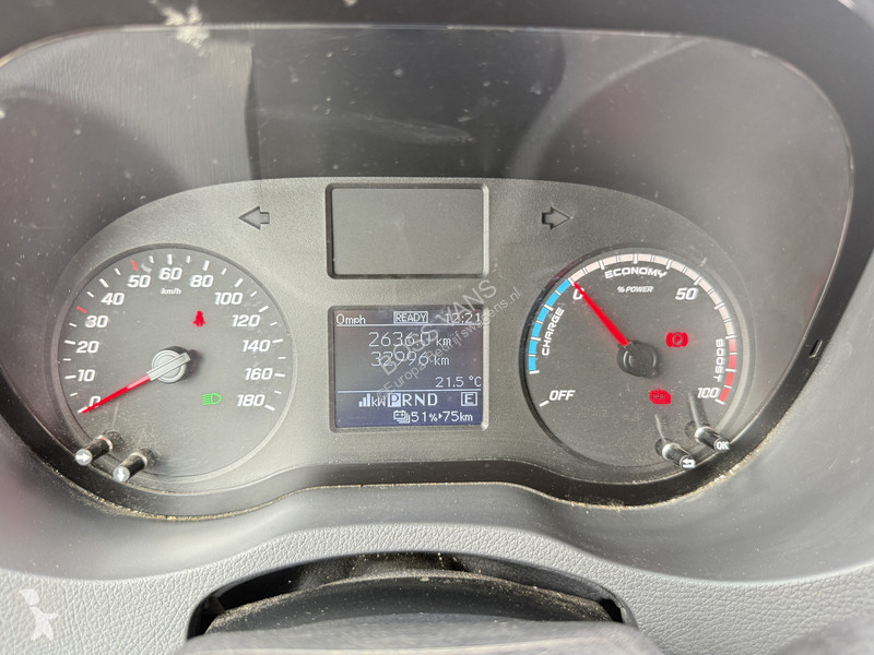 Furgoneta Mercedes 312 55 kWh L2H2 Elektrisch...