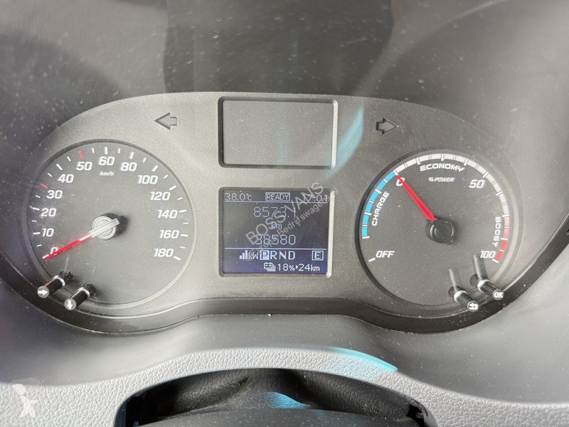 Furgoneta Mercedes 312 55 kWh L2H2 Elektrisch...