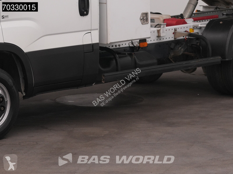 Bedrijfswagen Iveco 35C14 Kipper met Kist...