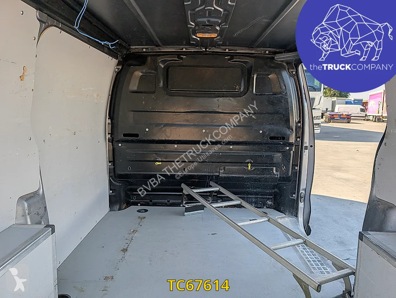 Furgoneta Citroën 120cv city van