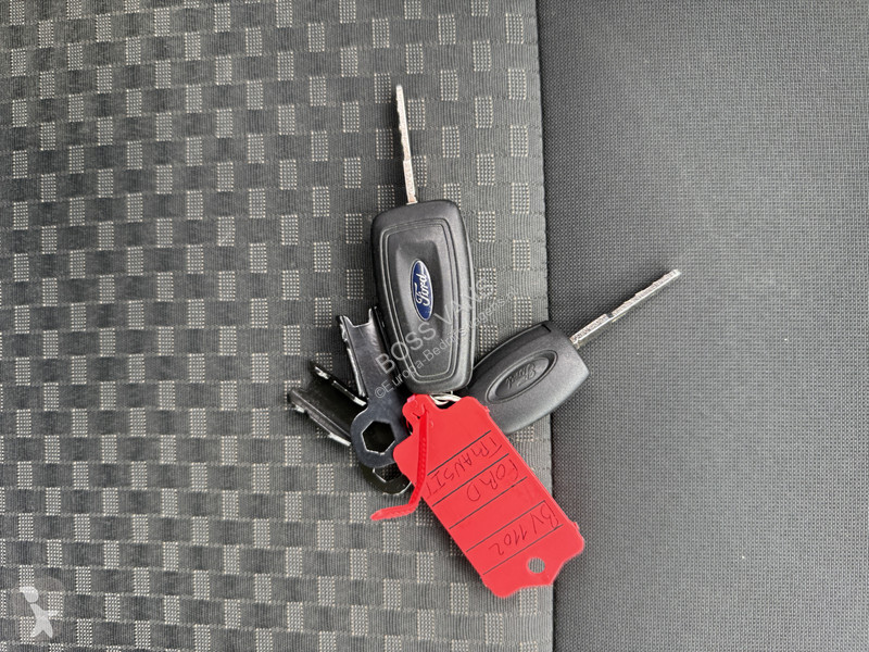 Véhicule utilitaire Ford 2.0 TDCI 130PK...