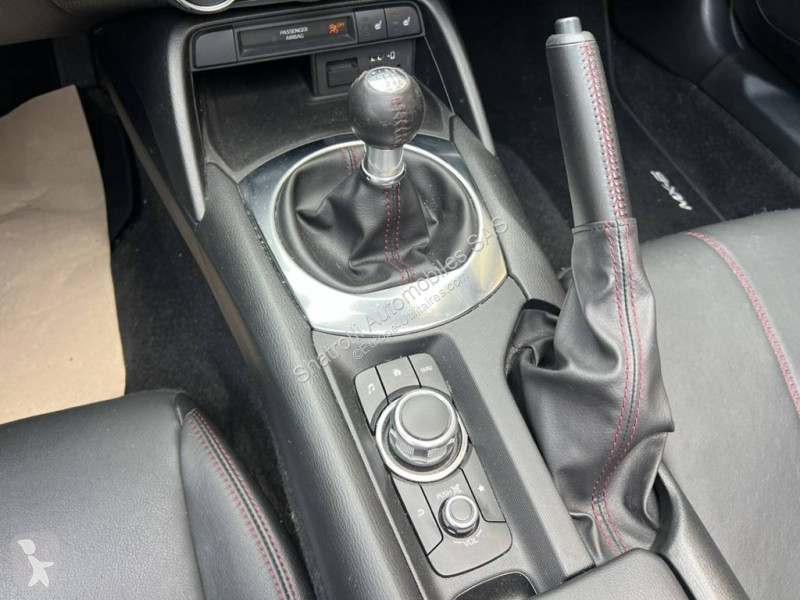 Samochód dostawczy Mazda Cabriolet (4) 2.0...