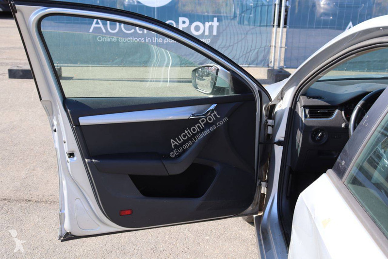 عربة نفعية Skoda