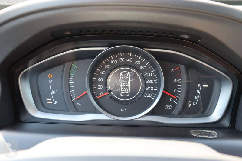 Samochód dostawczy Volvo D4 AWD