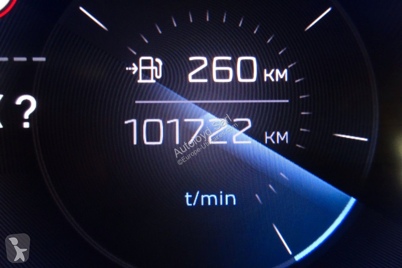 عربة نفعية Peugeot BREAK 1,5 HDI 131
