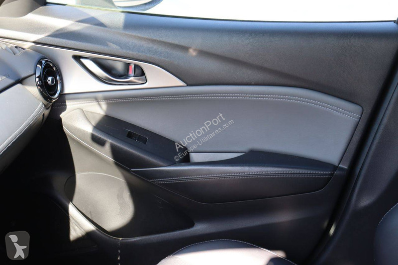 Samochód dostawczy Mazda  CX-3