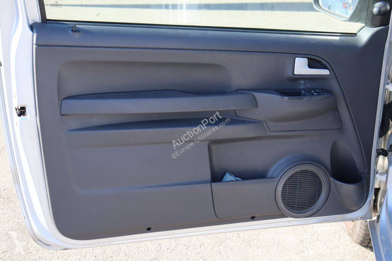 عربة نفعية Volkswagen Fox