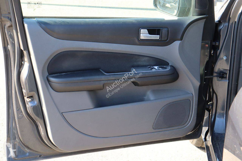 Véhicule utilitaire Ford