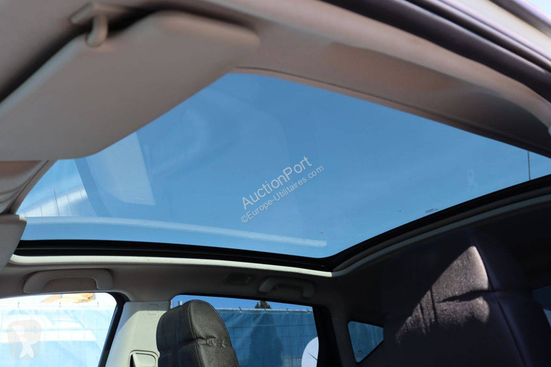 Samochód dostawczy Nissan acenta + navi QASHQAI