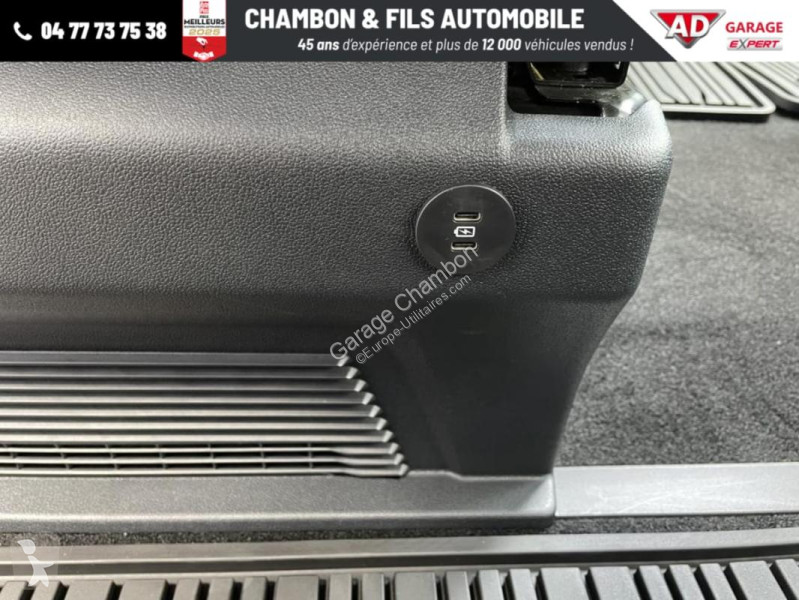 عربة نفعية Ford CABINE APPROFONDIE 320 L2H1 2.0...
