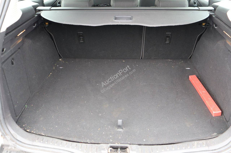Véhicule utilitaire Ford