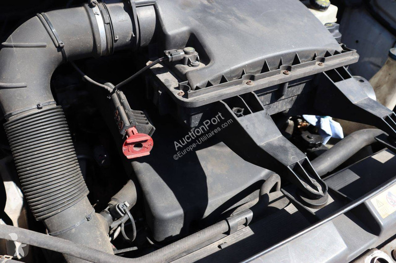 Véhicule utilitaire Mercedes 310 CDI