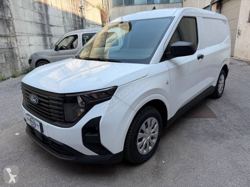 Комерційні автомобілі Ford