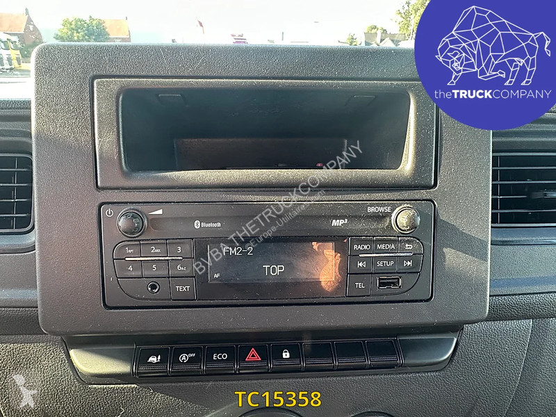 Véhicule utilitaire Renault 145.35 klubb