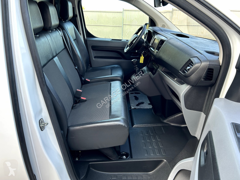 Véhicule utilitaire Citroën M Bluehdi 120...