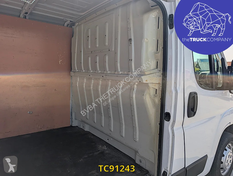 Véhicule utilitaire Citroën Tole L1H1 120 CH CLUB