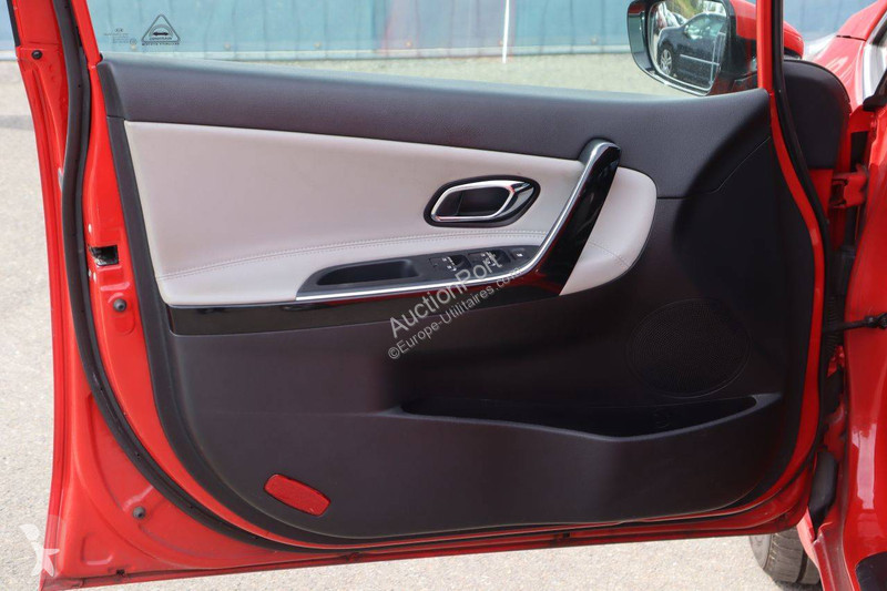 Véhicule utilitaire KIA  cee'd