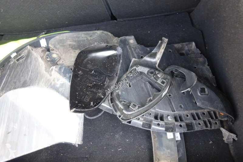 Véhicule utilitaire Peugeot 1,2 PURETECH 130 BVA