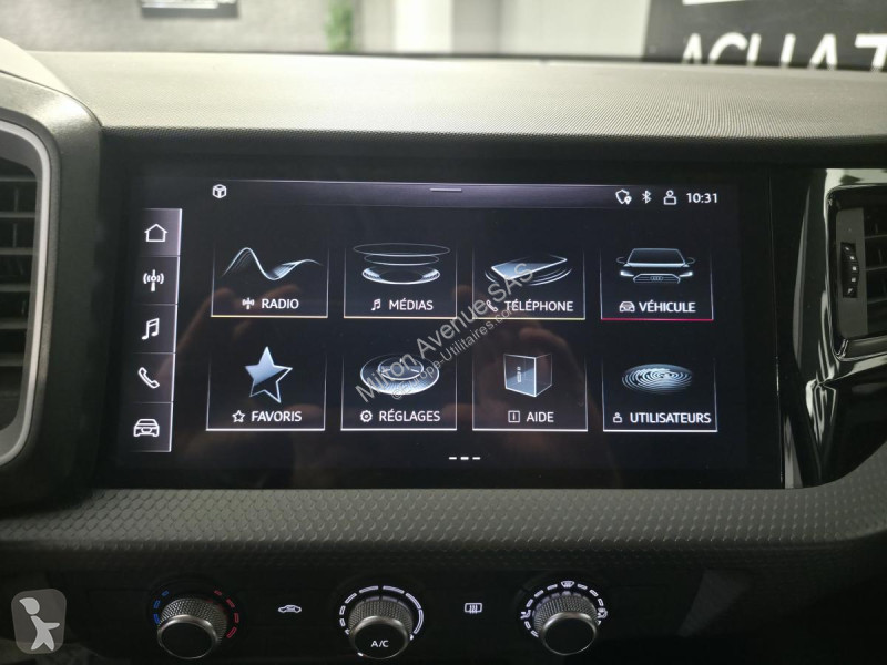 Véhicule utilitaire Audi Allstreet 1.0 30 TFSI...