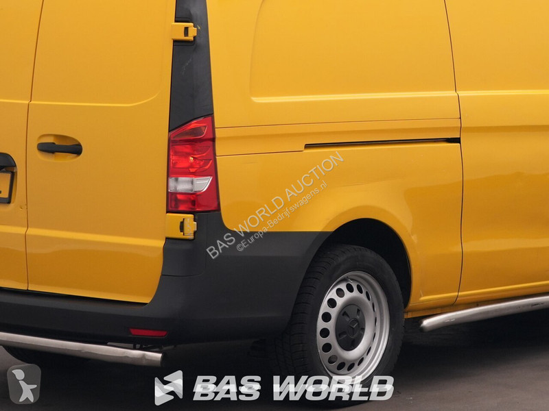 Bedrijfswagen Mercedes