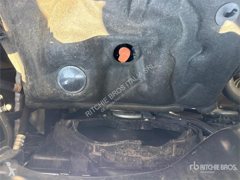 Véhicule utilitaire Opel 2.2