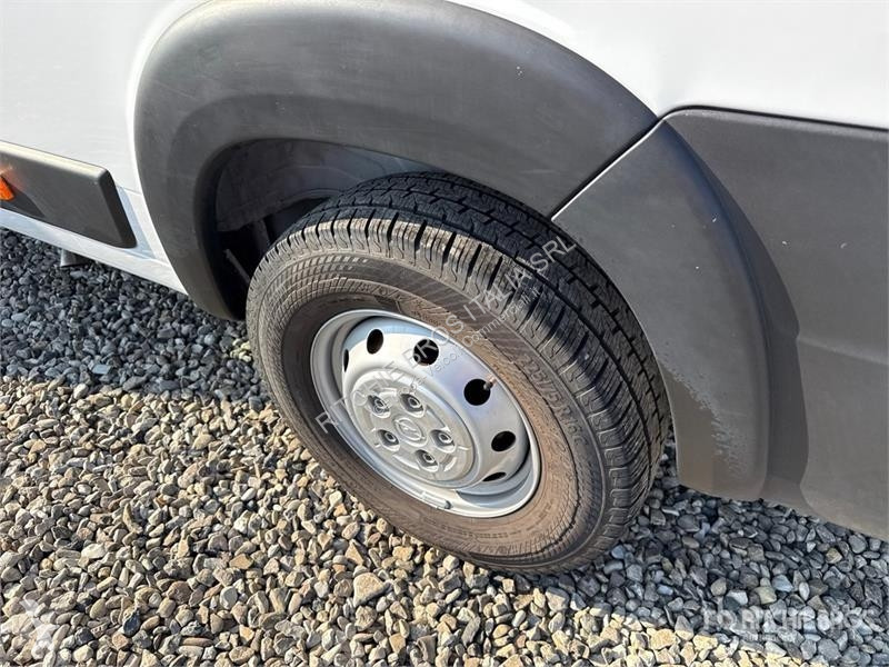 Véhicule utilitaire Opel