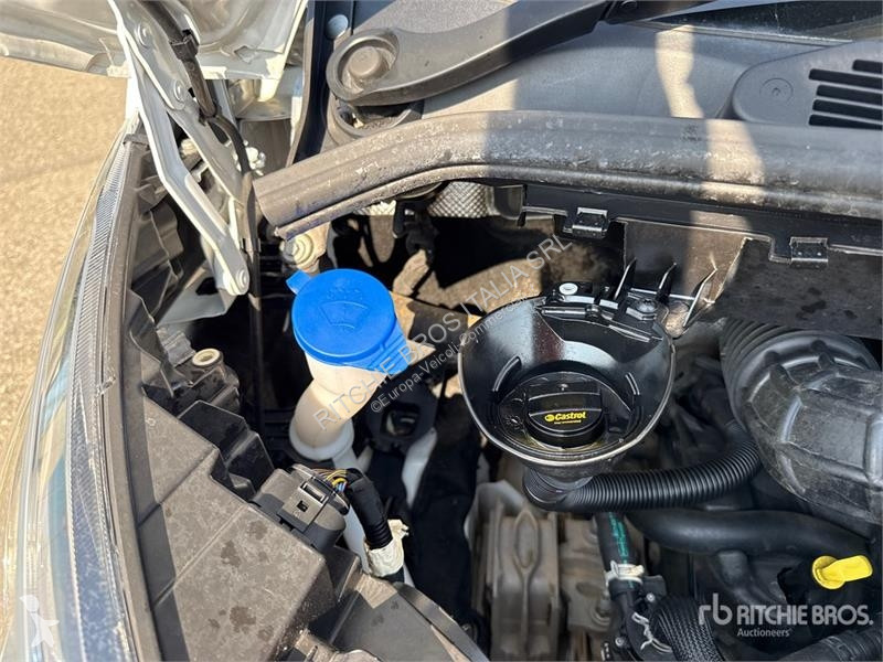 Лекотоварен автомобил Ford 2.0 TDCI 77
