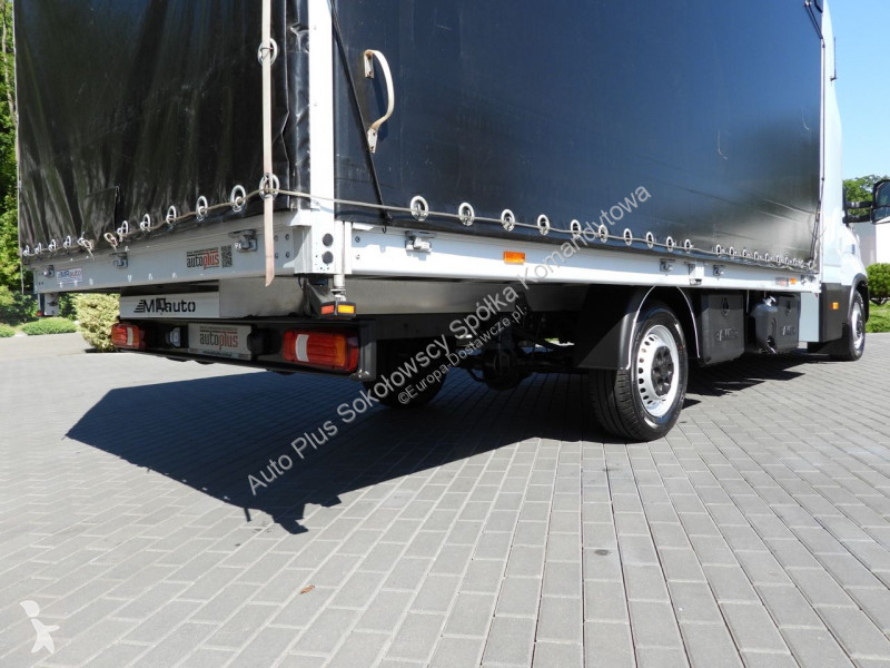 Furgoneta Iveco 35S18 DAILY