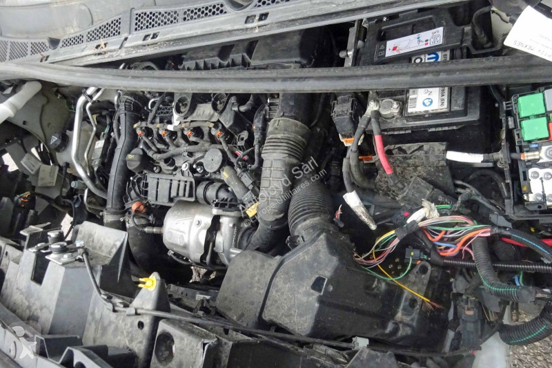 Véhicule utilitaire Peugeot PARTNER 1,5 HDI 120