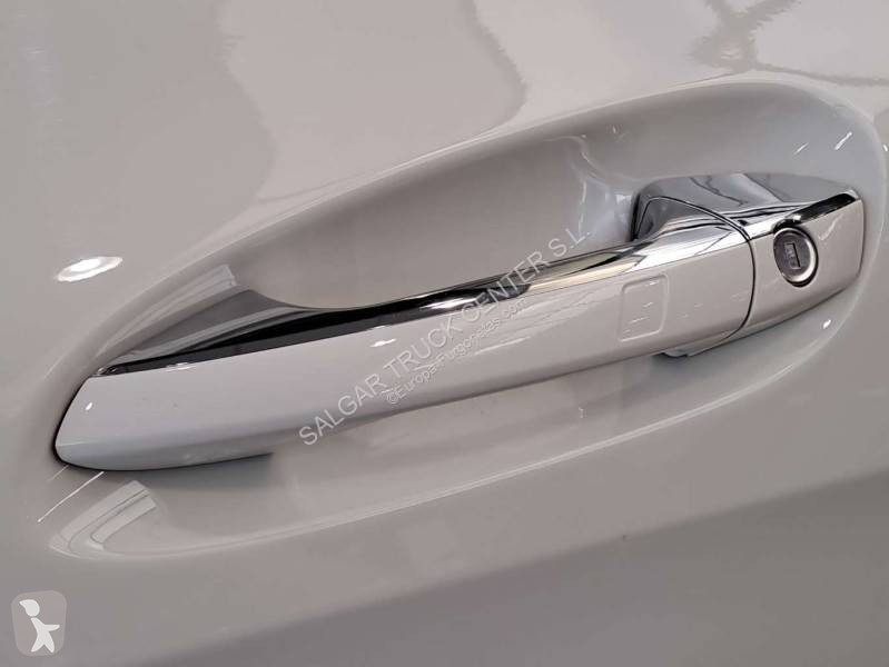 Furgoneta Mercedes