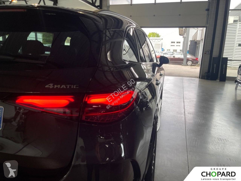 Лекотоварен автомобил Mercedes GLC 300 de...