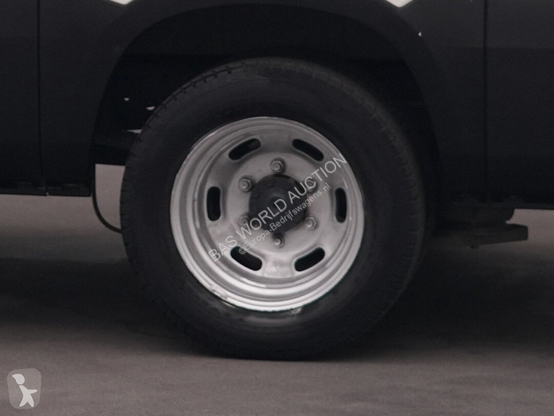 Furgoneta Iveco 35C13