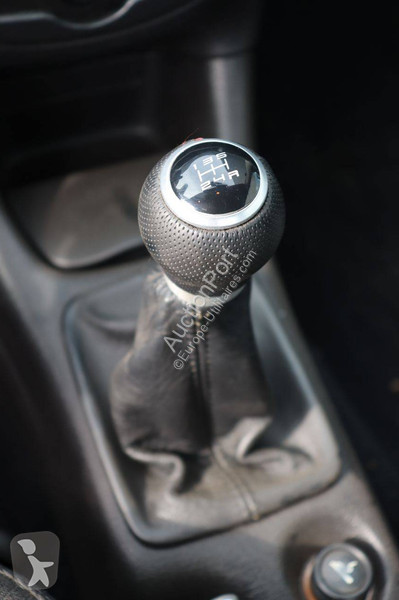 Furgoneta Peugeot CC