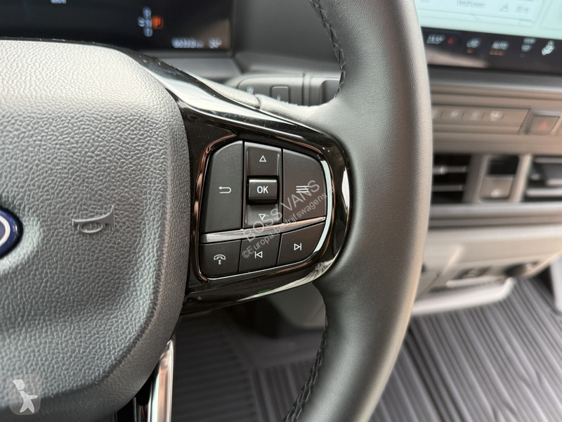 Лекотоварен автомобил Ford 71kWh 136PK...