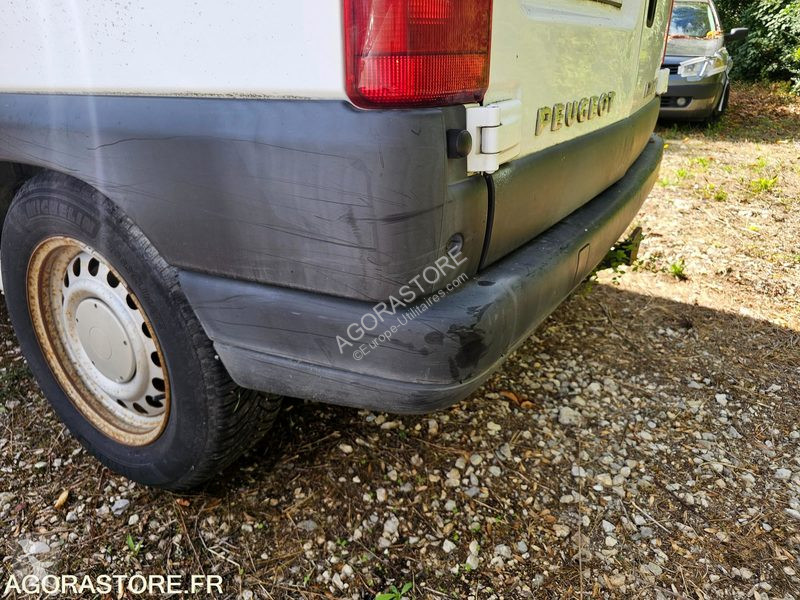 Лекотоварен автомобил Peugeot