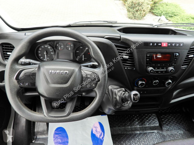 Лекотоварен автомобил Iveco 35C14 DAILY
