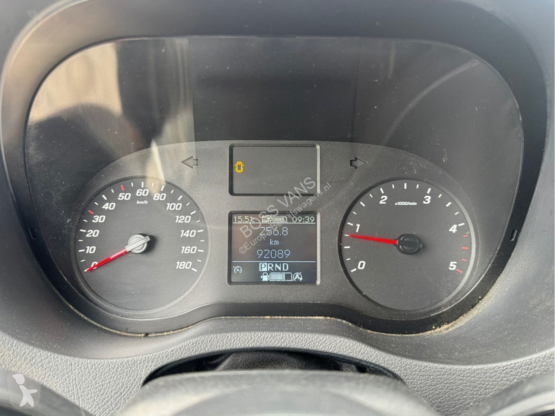 Bedrijfswagen Mercedes 314 2.2 140PK Automaat...