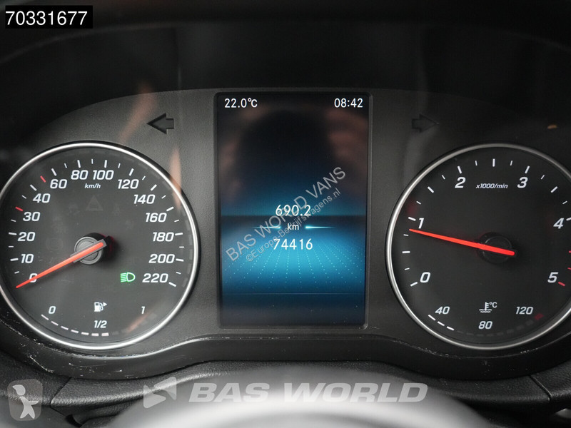 Furgoneta Mercedes 112 CDI L2H1 LED Airco...