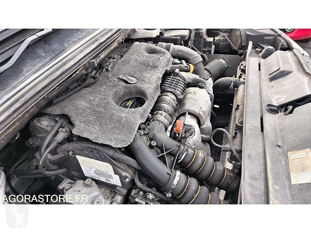 Коммерческий автомобиль