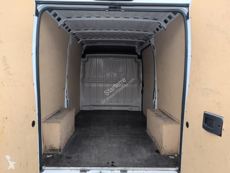 Véhicule utilitaire Fiat  DUCATO FOURGON